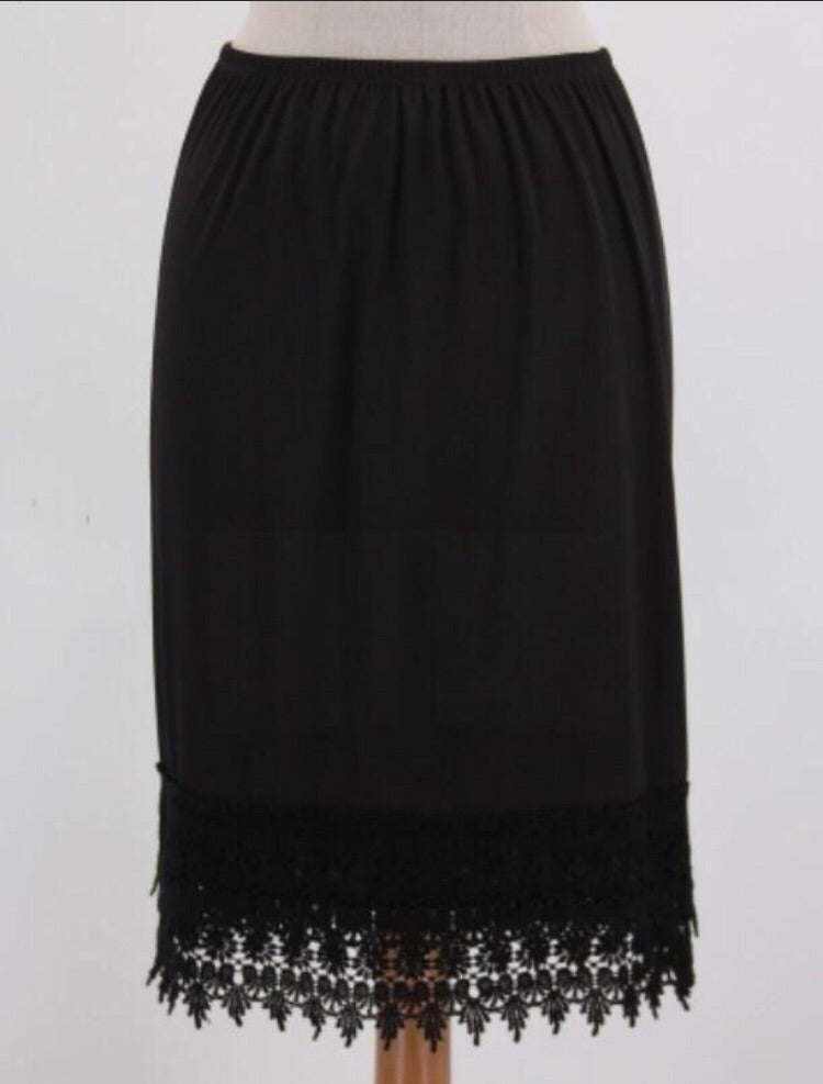 Taylor Slip Extender Black- Plus